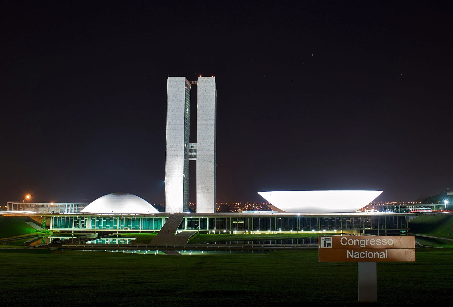 Congresso Nacional em Brasília, cenário de arquitetura, pensamento e debate sobre cidades